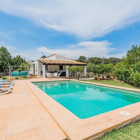 Semesterbostad Taulada